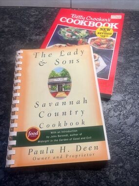 Paula H. Deen Savannah THE LADY AND SONS & Betty Crocker Soft Cover cookbook.